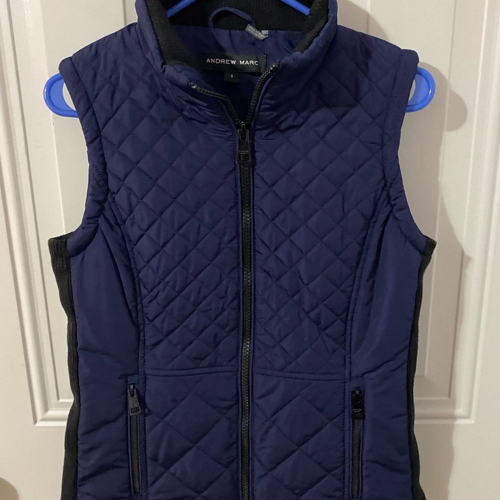 Andrew Marc Quilted Vest - Navy